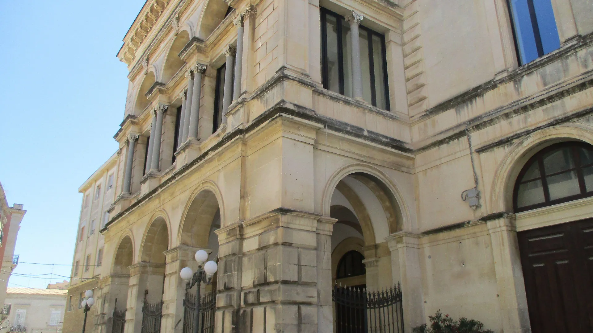 4 Hotel Centrali vicino al Museo Archeologico Paolo Orsi