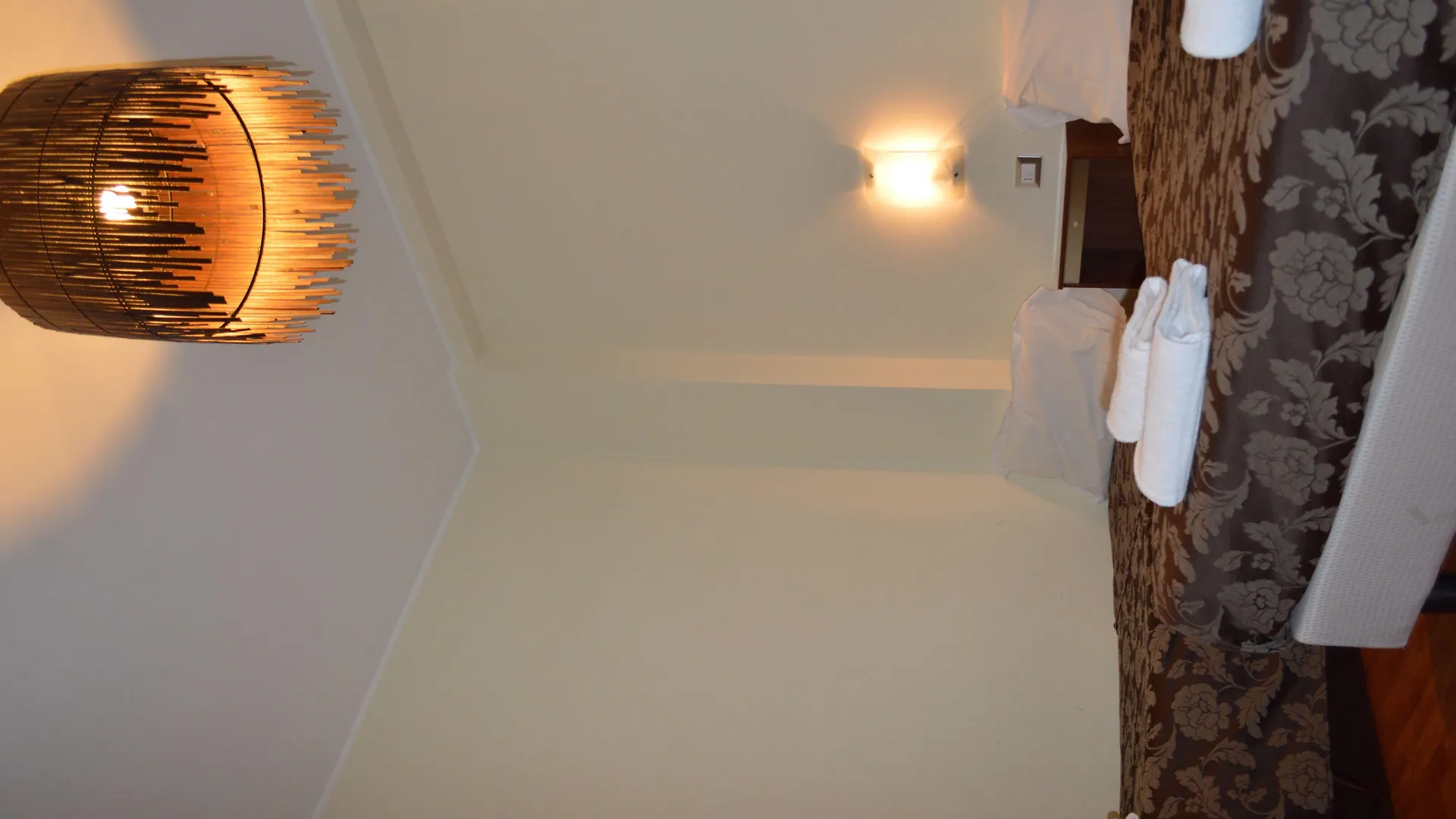 Soggiornare vicino a San Zeno: 7 Hotel Budget a Confronto